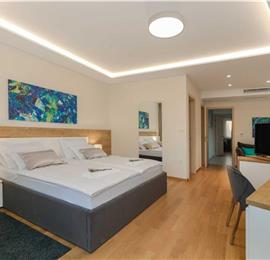 4 Bedroom Villa with Heated Pool near Supetar, Brac Island, Sleeps 8